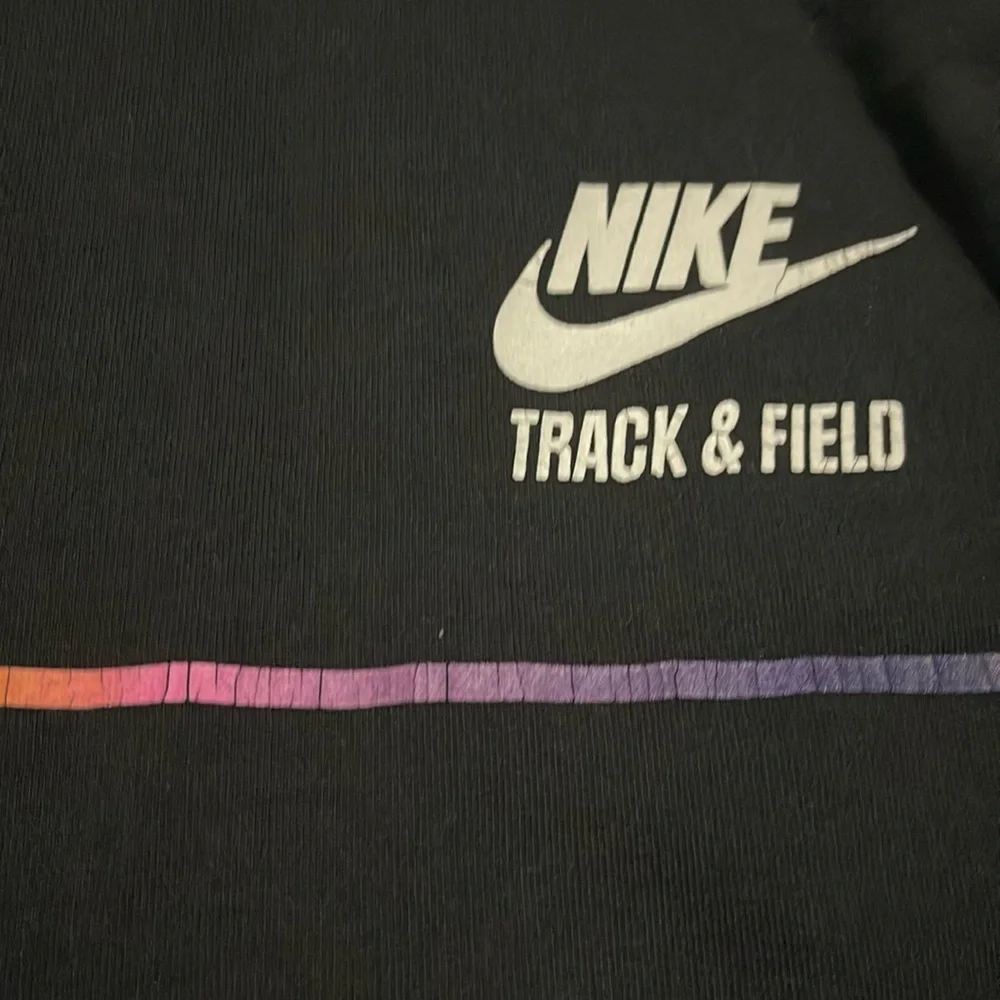 Nike - Men’s M